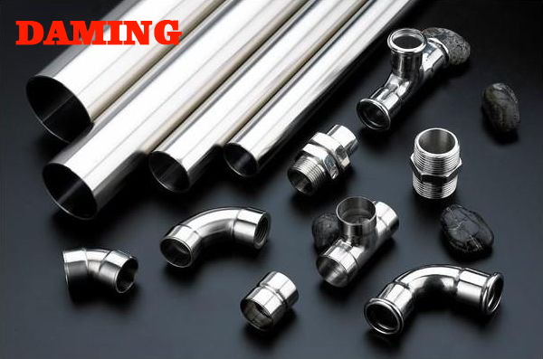 薄壁哔咔漫画网址水管